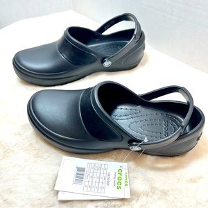 CROCS Women’s Mercy Work Slip-on Clogs, Black, Size 7, New with Tag